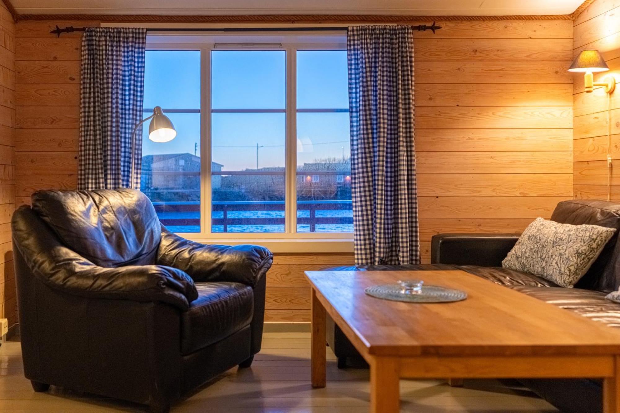 Hotel Henningsvaer Rorbuer Exteriér fotografie